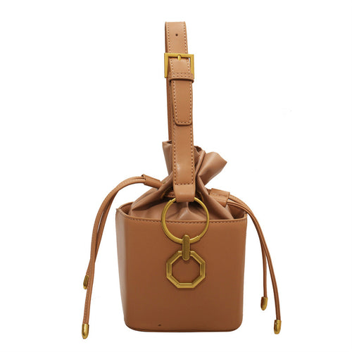 VAYRO Elegance – Mini Bucket Bag