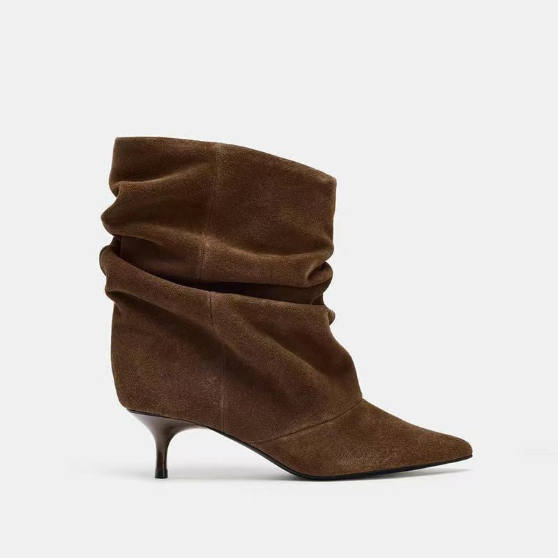 VAYRO – Elegant Suede Ankle Boots