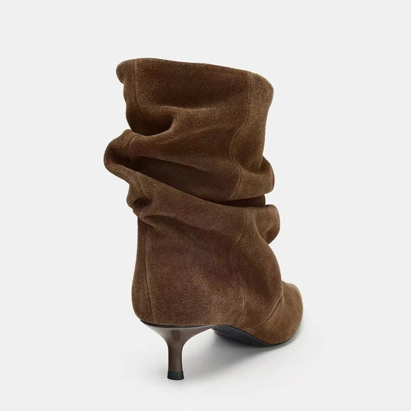 VAYRO – Elegant Suede Ankle Boots