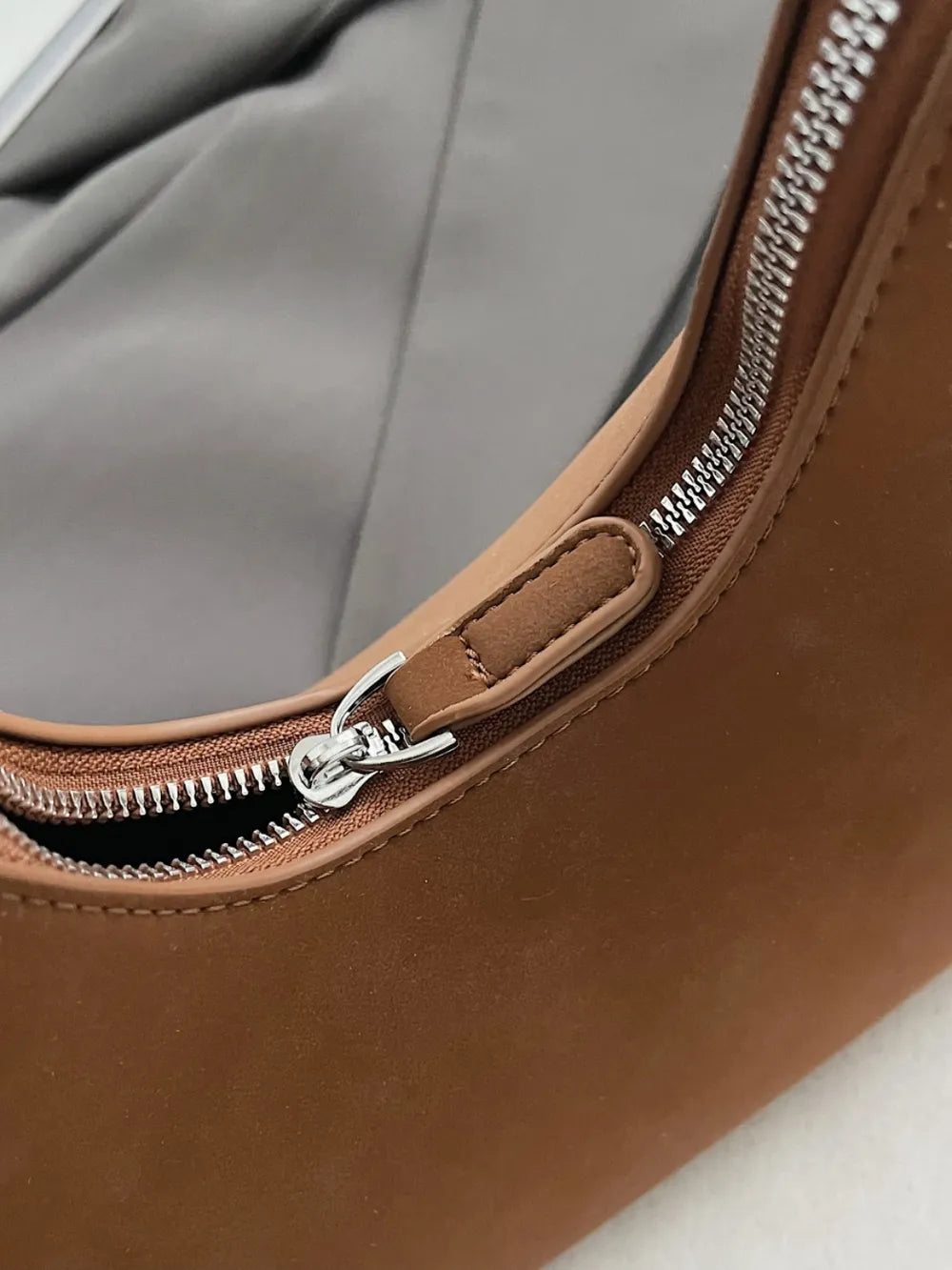 VAYRO Luna Shulder Bag