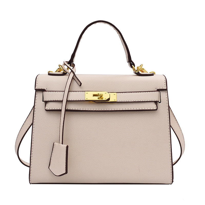 VAYRO – The Kelly Bag